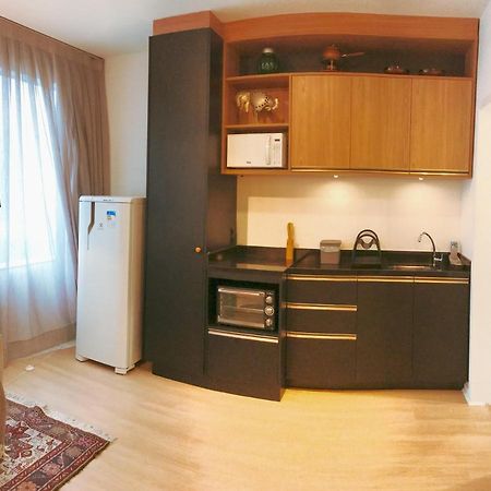 Atlas Loft & Escritorio - Estilo E Praticidade ฟลอเรียนอโปลิส ภายนอก รูปภาพ