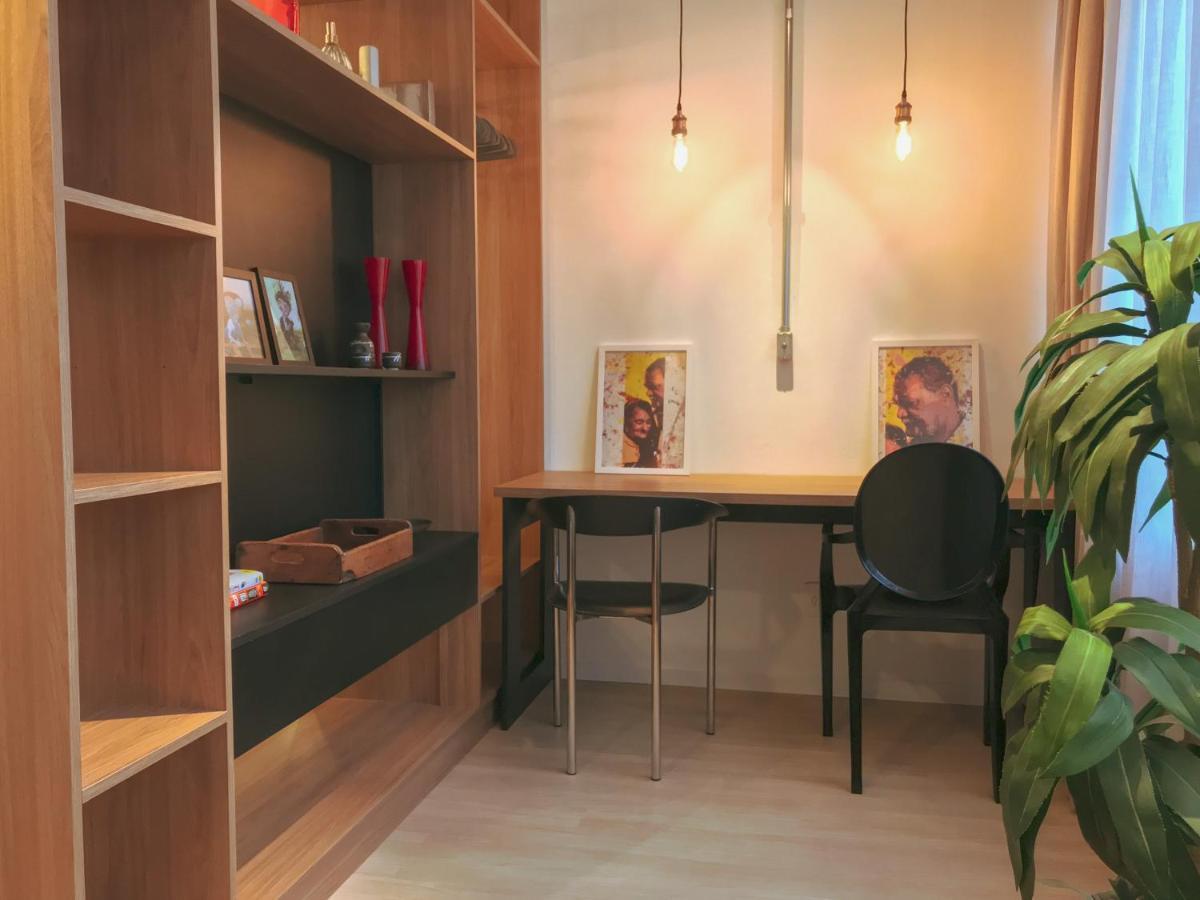 Atlas Loft & Escritorio - Estilo E Praticidade ฟลอเรียนอโปลิส ภายนอก รูปภาพ