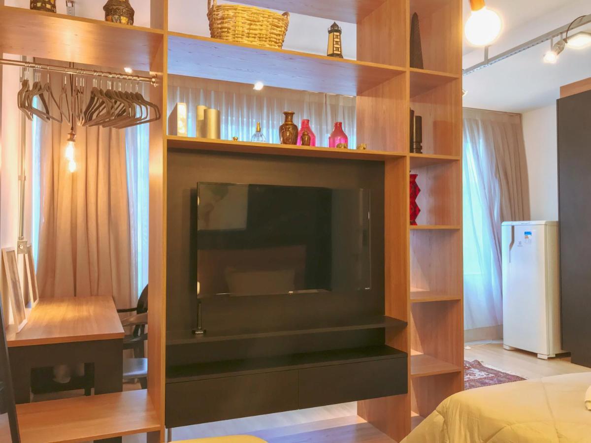 Atlas Loft & Escritorio - Estilo E Praticidade ฟลอเรียนอโปลิส ภายนอก รูปภาพ